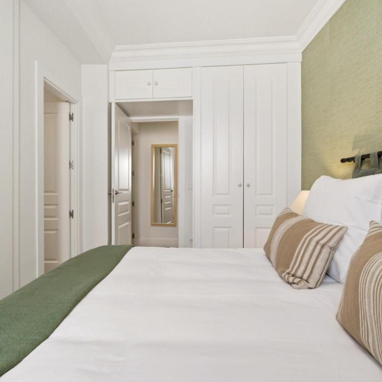 Casa Cortes en Madrid - One-Bedroom Apartment - 5