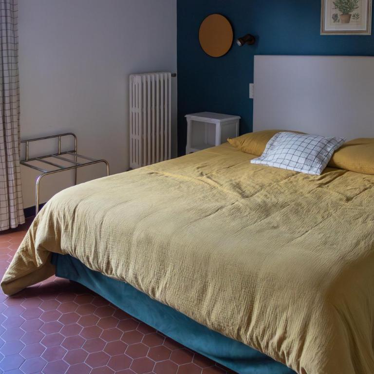 GOLF CLUB D'UZES - Chambre Double - Vue sur Jardin - 4