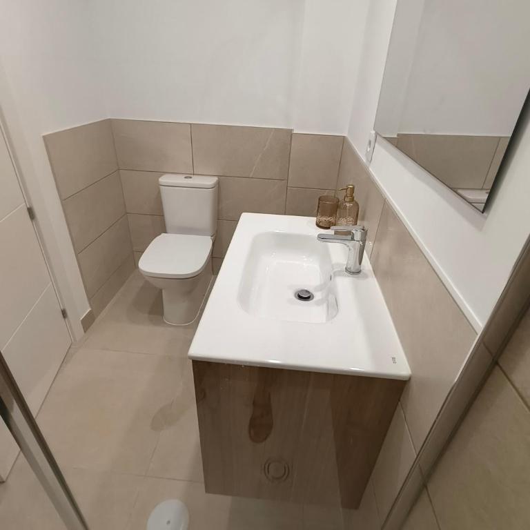 Sol, Piscina y Golf al lado del Mar en Mijas - Apartamento de 3 dormitorios - 7