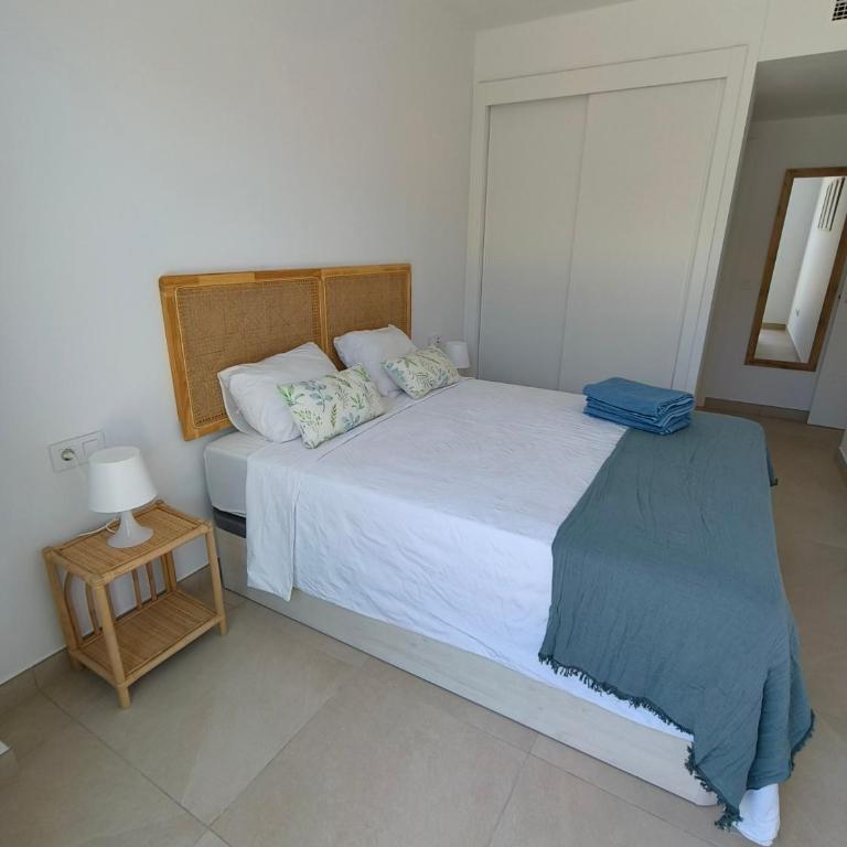 Sol, Piscina y Golf al lado del Mar en Mijas - Apartamento de 3 dormitorios - 15