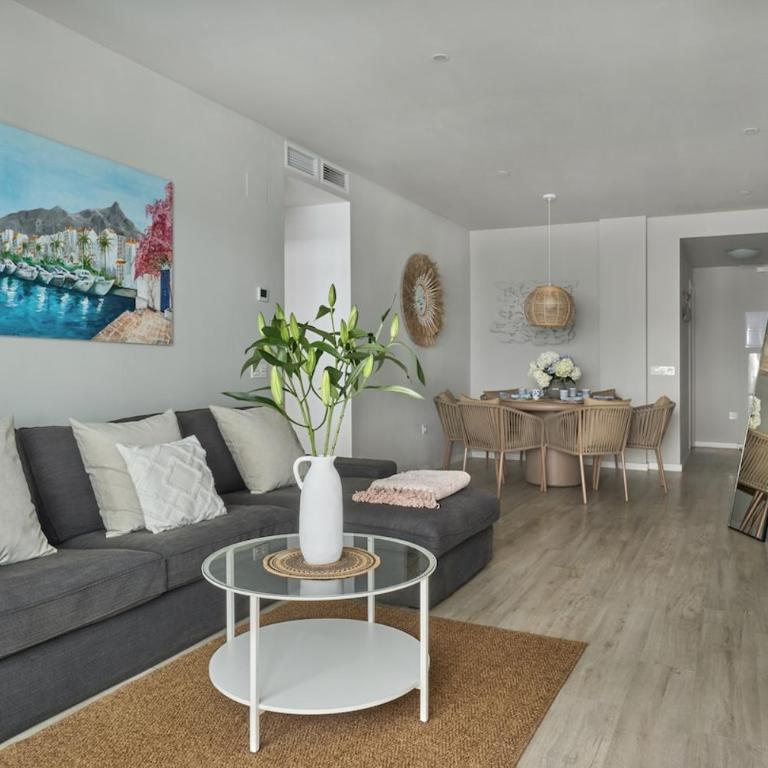 Nueva Andalucia Urban Retreat - Apartamento de 3 dormitorios - 2
