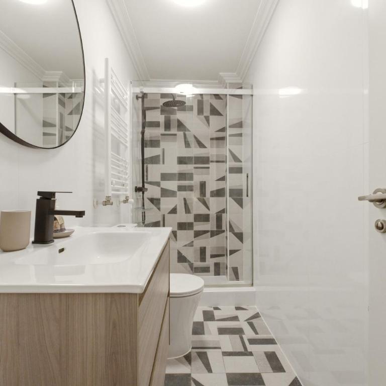 Casa Cortes en Madrid - One-Bedroom Standard Apartment - 10