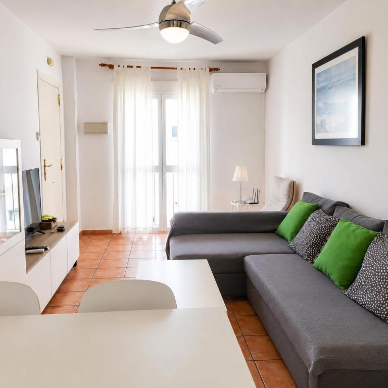 Apartamento ALAMAR Bonito apartamento a 70 metros de la playa WIFI gratis - Apartment mit 2 Schlafzimmern - 4