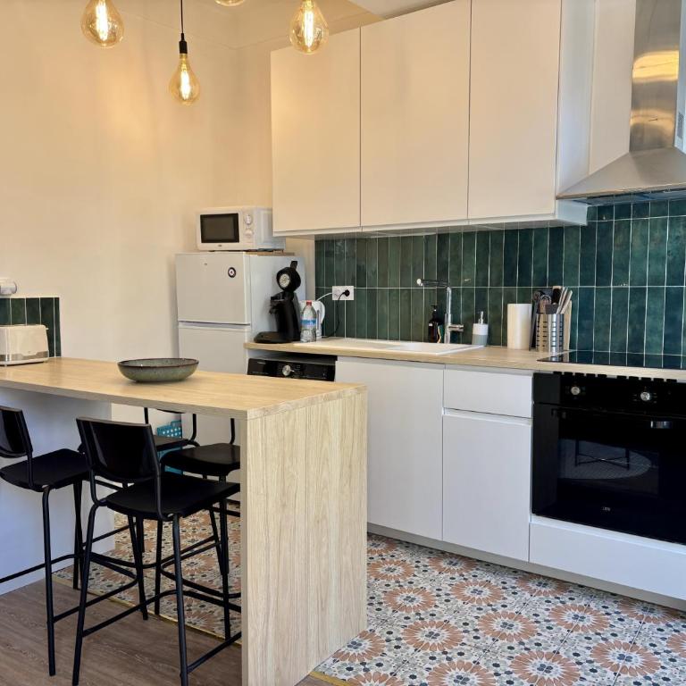 Entre Raimu et Panisse, Charme provençal à Toulon - One-Bedroom Apartment - 9