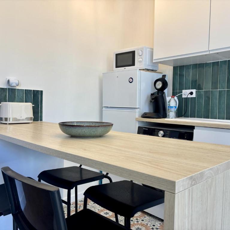 Entre Raimu et Panisse, Charme provençal à Toulon - One-Bedroom Apartment - 12