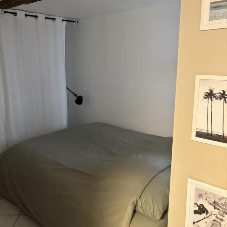 Appartement spacieux et charmant pour 4 personnes - One-Bedroom Apartment - 11