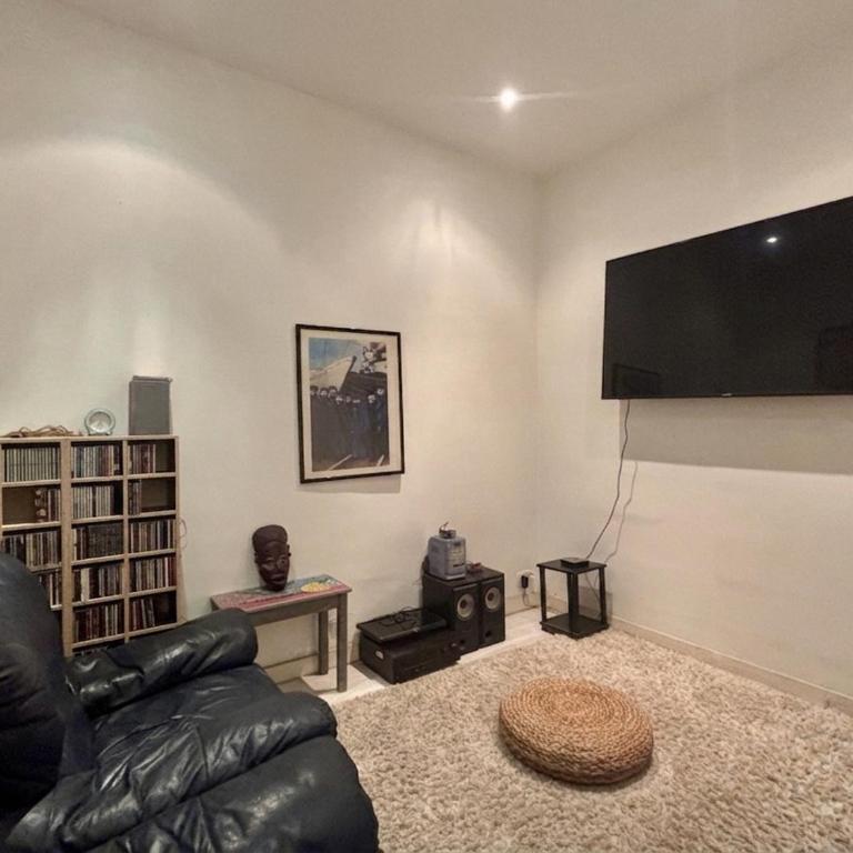 Superbe appartement type haussmannien - proche gare - Appartamento - 34