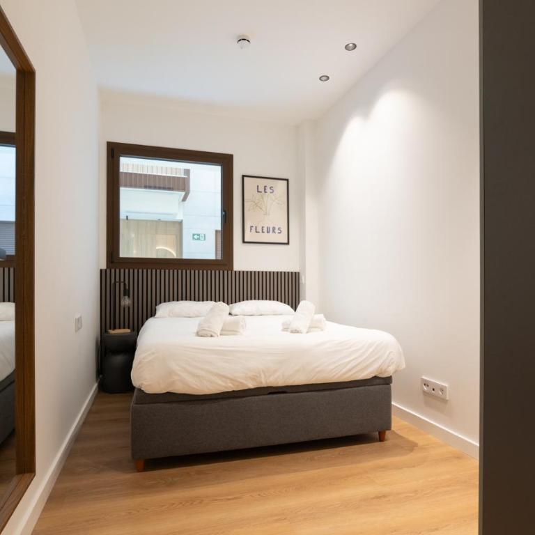 Can Milà Apartments Sitges - Apartamento Deluxe de 2 dormitorios con vistas al jardín - 5
