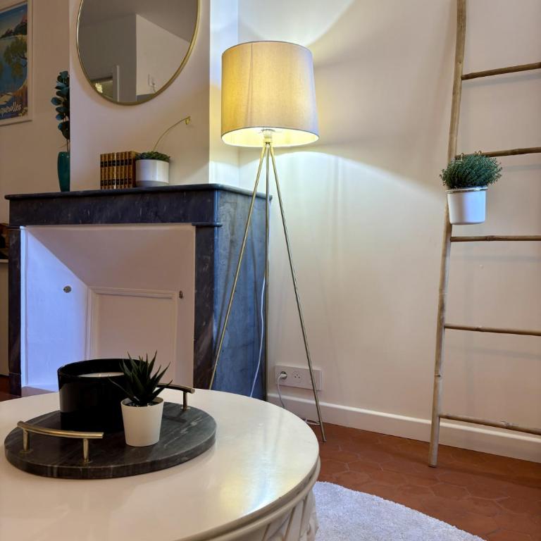 Jour de Marché . Studio cosy au coeur de la ville - Studio - 6