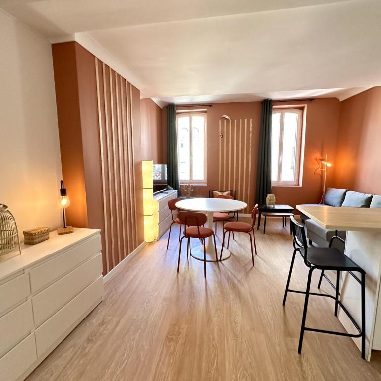 Appart cosy climatisé au cœur de la ville - One-Bedroom Apartment - 5