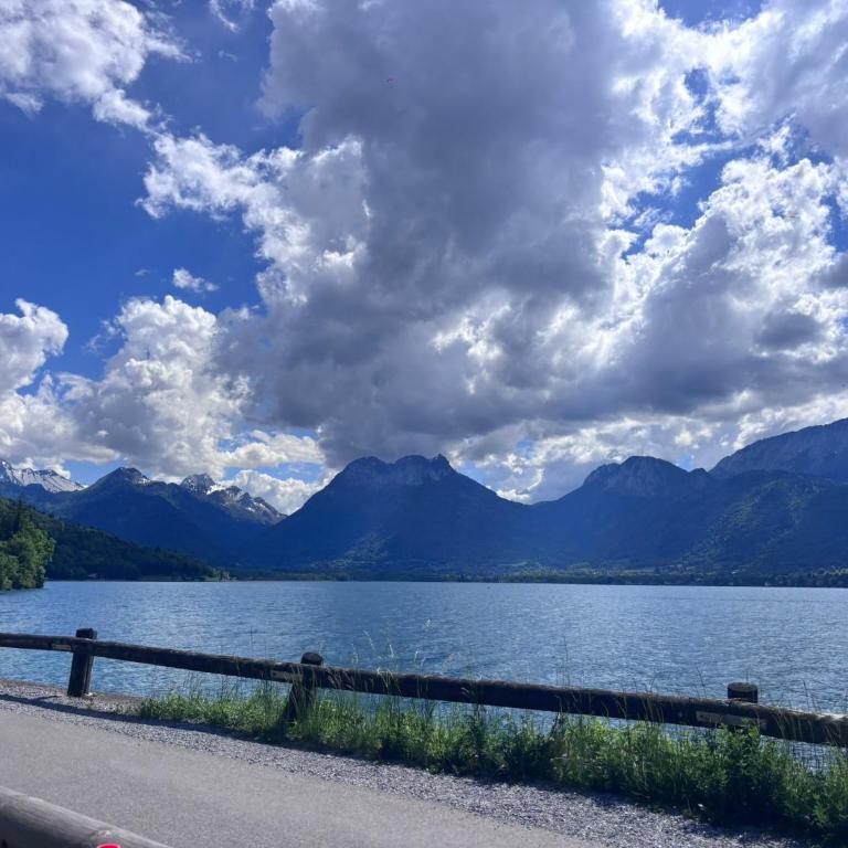 Petit cocon entre lac, golf et montagne, proche d'Annecy - Appartement avec Terrasse - 12