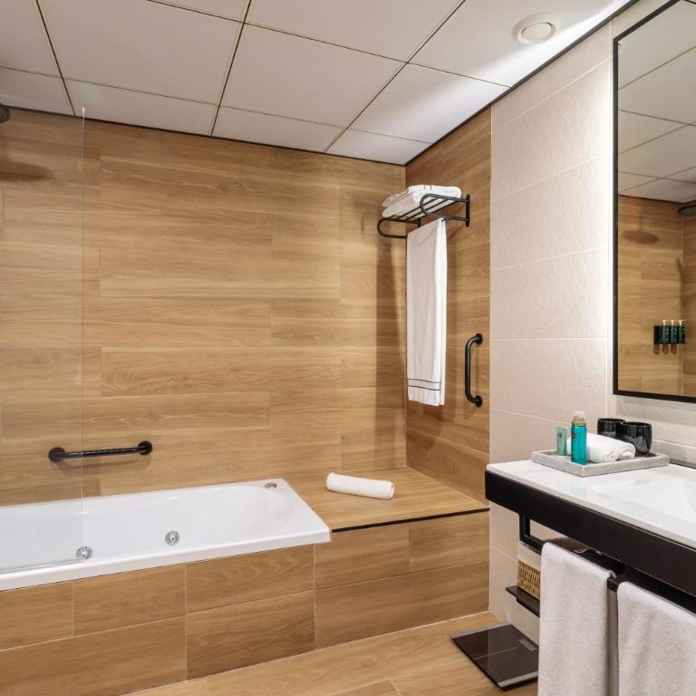 Meliá Alicante - The Level Premium Junior Suite Adults Only - 10