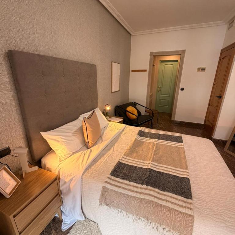 Charming Ensuite Room Near Alicante City Center - Habitación Doble - 2