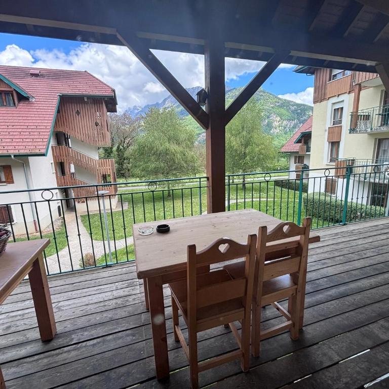 Petit cocon entre lac, golf et montagne, proche d'Annecy - Appartement avec Terrasse - 4