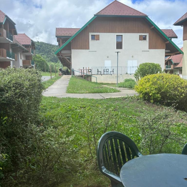 Petit cocon entre lac, golf et montagne, proche d'Annecy - Appartement avec Terrasse - 3