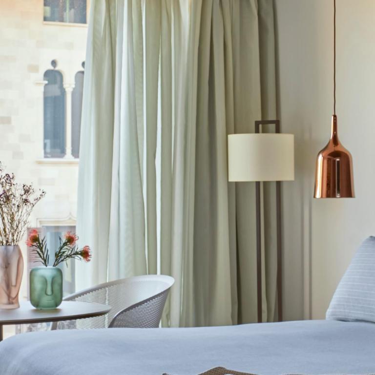 ME by Meliá Barcelona - Superior ME City View - 5