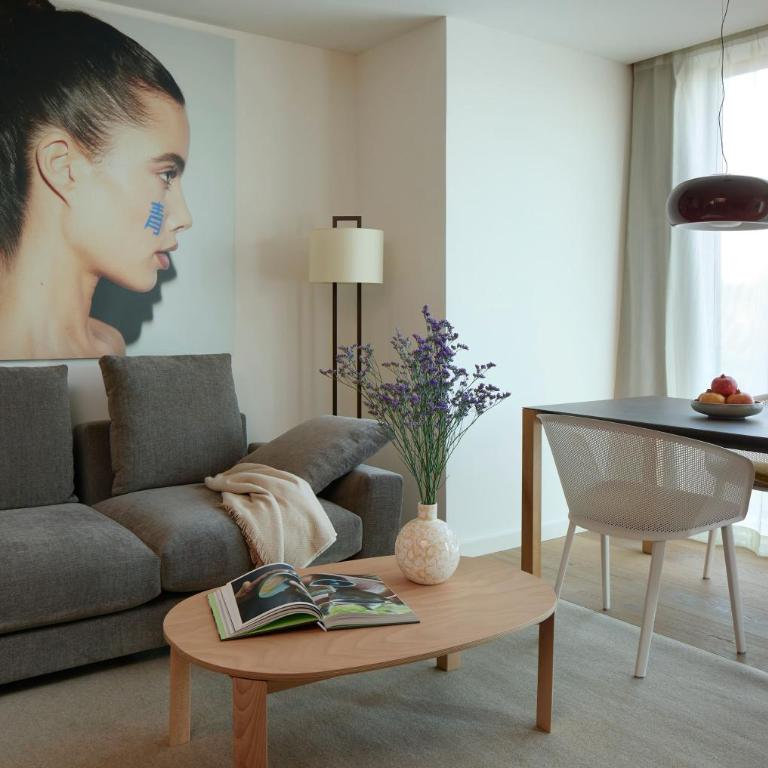 ME by Meliá Barcelona - Beyond ME+ Suite Plaça Catalunya - 1