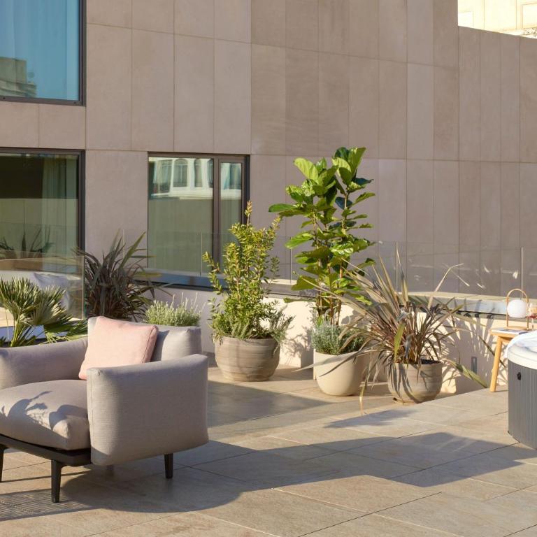 ME by Meliá Barcelona - Studio ME+ 2 Bedroom Suite Terrace with Jazuzzi - 5