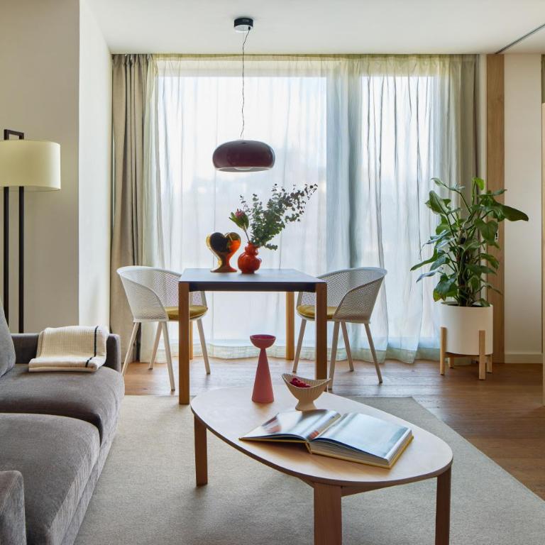 ME by Meliá Barcelona - Beyond ME+ Suite Plaça Catalunya - 7