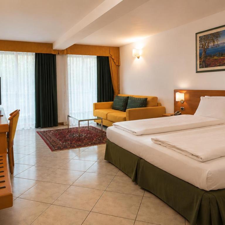 Hotel Capri Bardolino 3S - Camera Superior Matrimoniale/Doppia con Letti Singoli - Piano Terra - 3