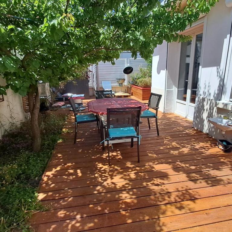 Frontignan villa rez de chausée avec exterieur privatif, Plage 4km - Appartement 2 Chambres - 1