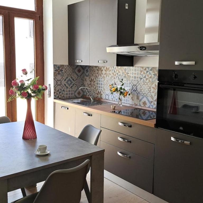 Incanto Suite - Appartamento con 1 Camera da Letto - 2