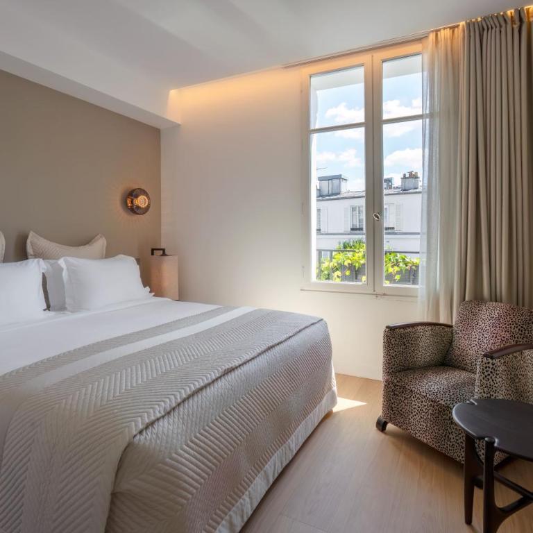 Montmartre Residence - Prestige Apartment with Eiffel Tower View - 14