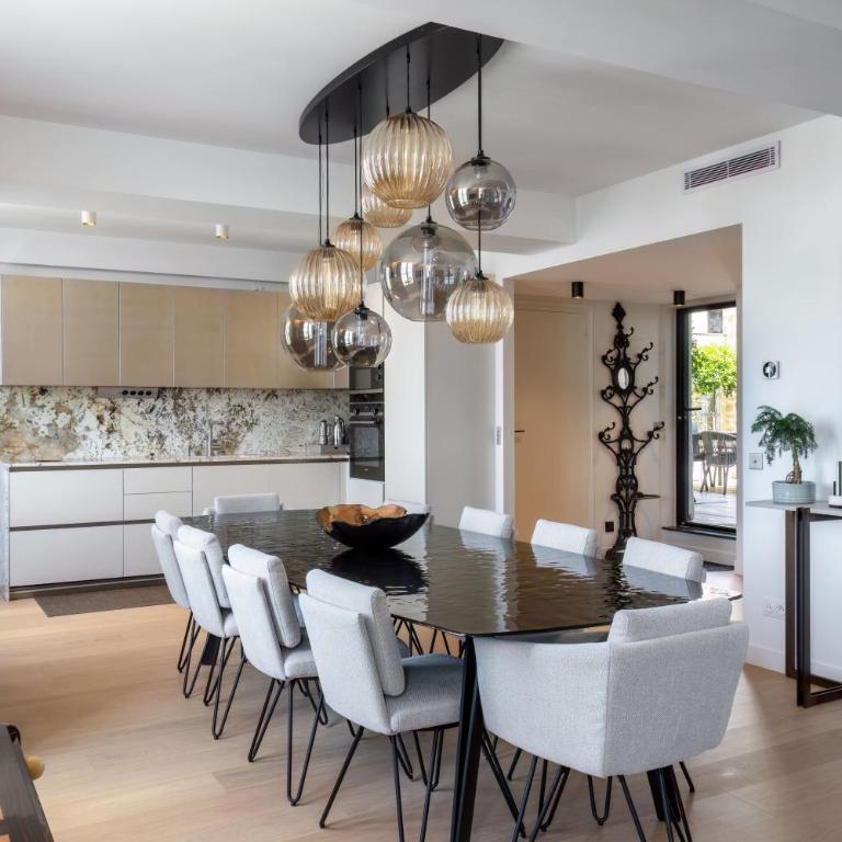 Montmartre Residence - Prestige Apartment with Eiffel Tower View - 3