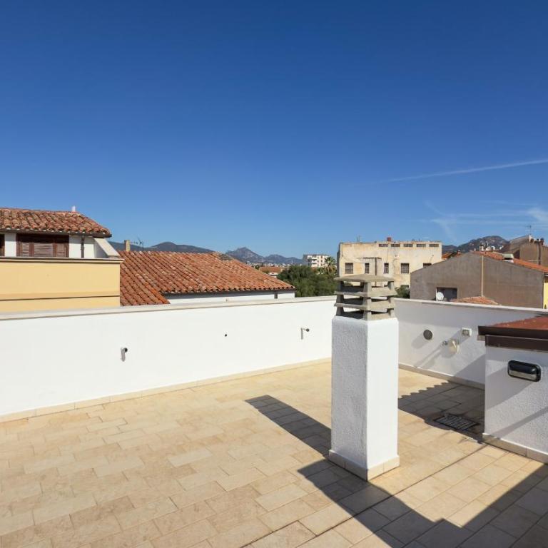 Urban Loft - In the heart of Olbia - Apartment - 16