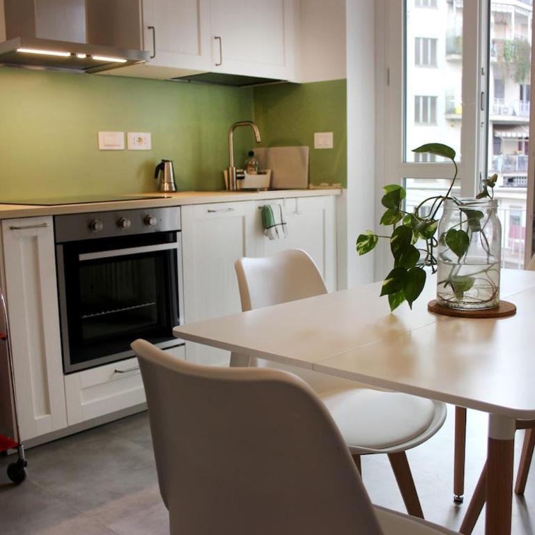 Tia's House, Turin City Center, Mole Antonelliana - Two-Bedroom Apartment - 1