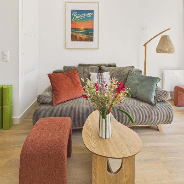The Board-appartement 4 adt 1 enf -piscine commune - Appartement - 7