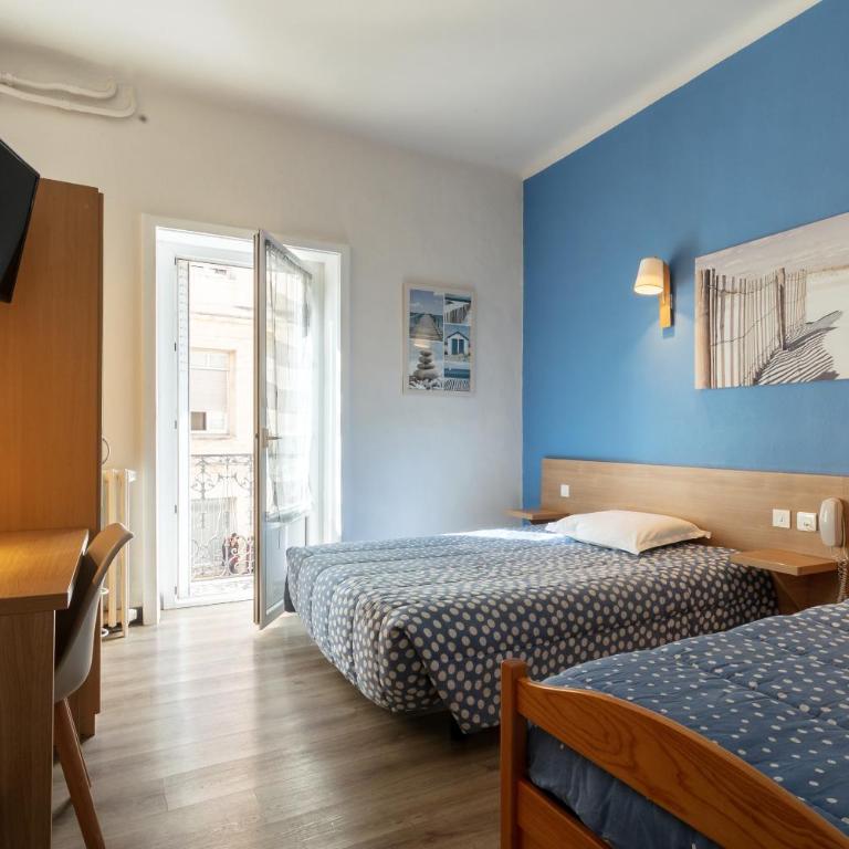 Hôtel Colisée-Verdun Centre Gare Saint-Roch - Chambre Triple Supérieure - 1