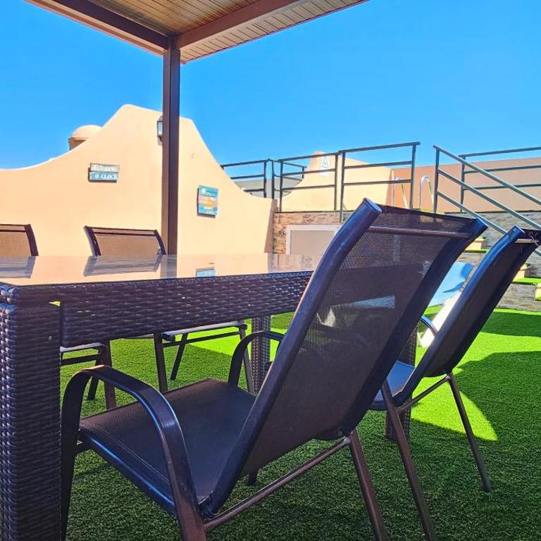 Apartamentos Paraíso Vera Playa, Ed Palmerston, Atico B a pie de Playa, piscina privada en solárium, WI-FI - Apartamento Ático - 10