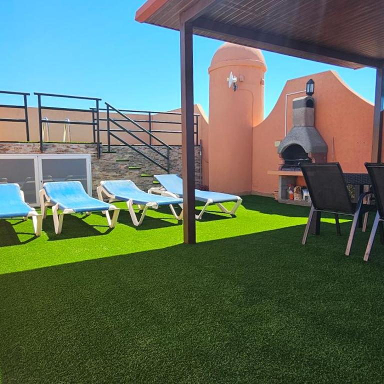 Apartamentos Paraíso Vera Playa, Ed Palmerston, Atico B a pie de Playa, piscina privada en solárium, WI-FI - Apartamento Ático - 2