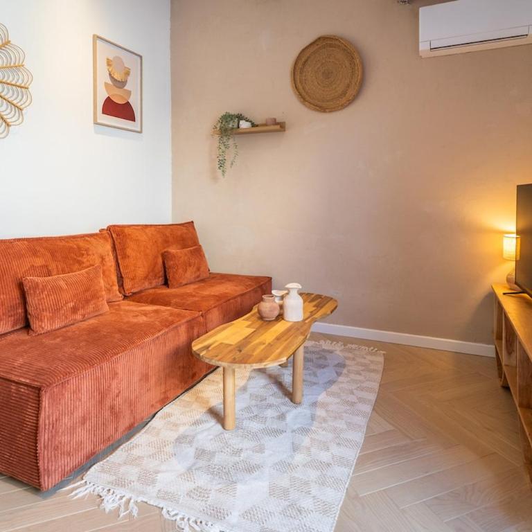 Jacuzzi Privé & Cinéma - Maison Romantique - Two-Bedroom House - 42