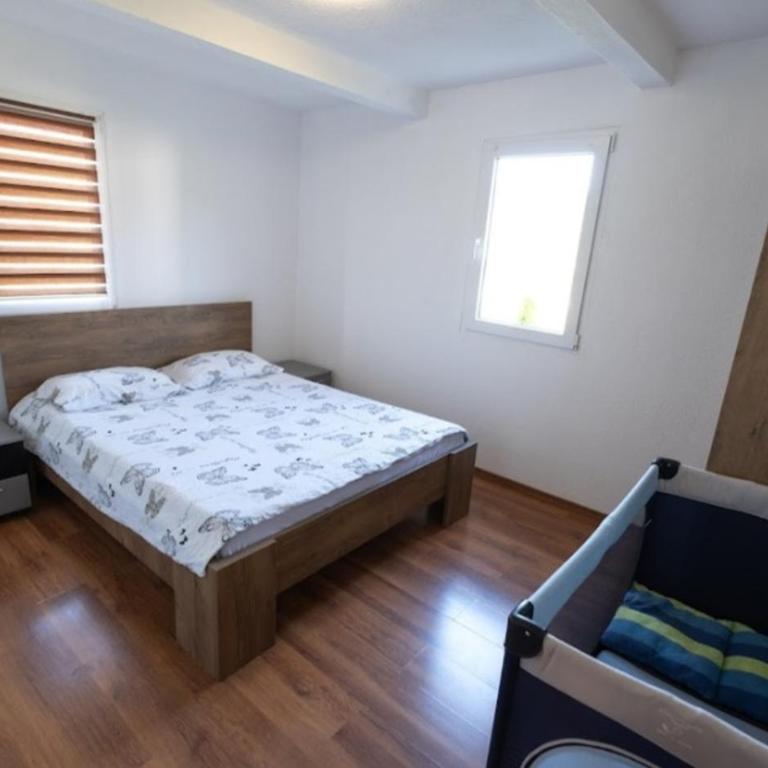 Vila Anis - Kuća sa 4 Spavaće Sobe - 8