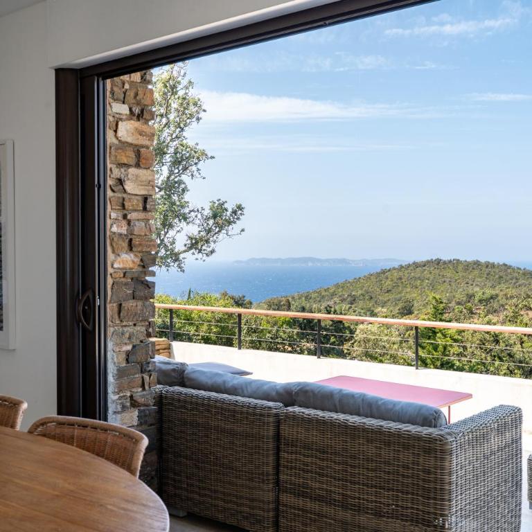 La Villa Nausikaa à Bénat - Villa - Vue sur Mer - 3