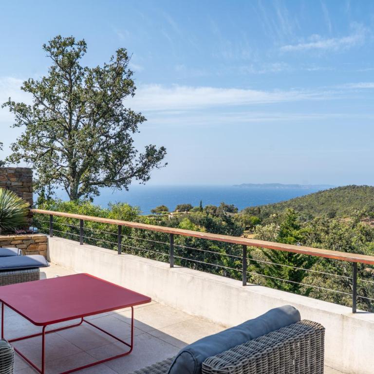 La Villa Nausikaa à Bénat - Villa - Vue sur Mer - 24
