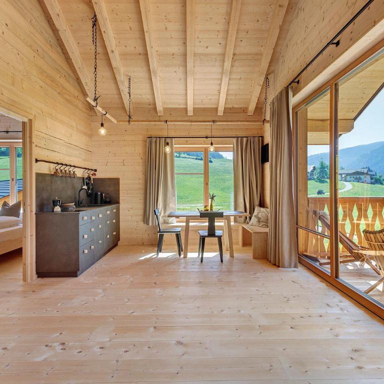 Archerhof - Superior One-Bedroom Apartment with Balcony - 1
