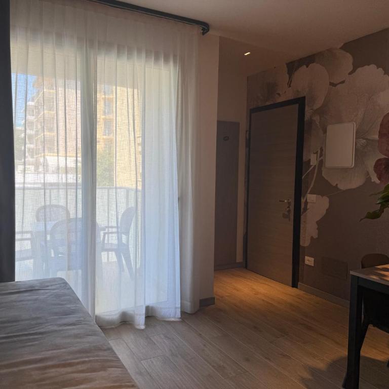 Residence G. Verdi - Appartamento Superior con 1 Camera da Letto - 17