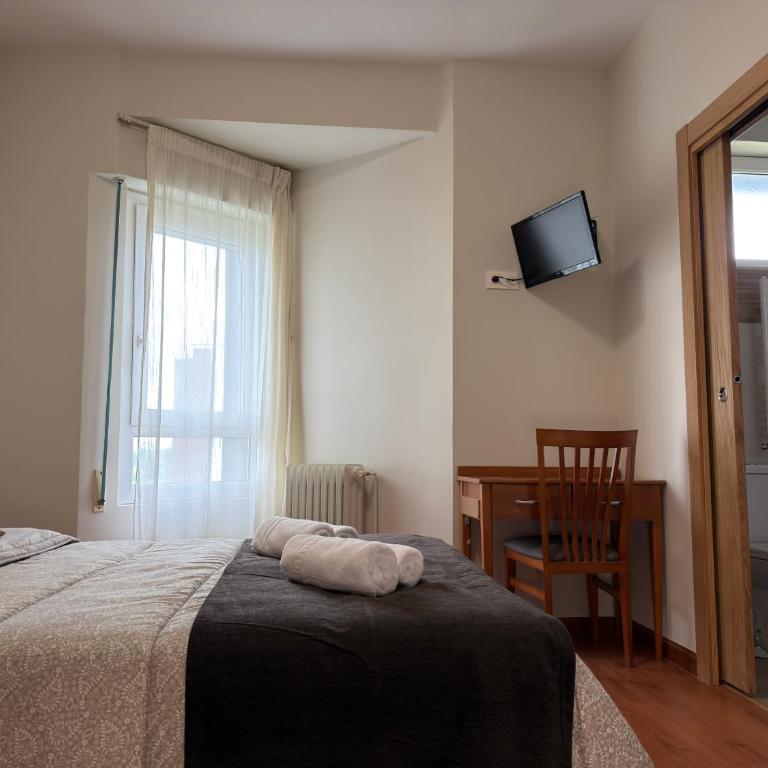 Hostal Restaurante Iruñako - Habitación Individual Estándar - 5