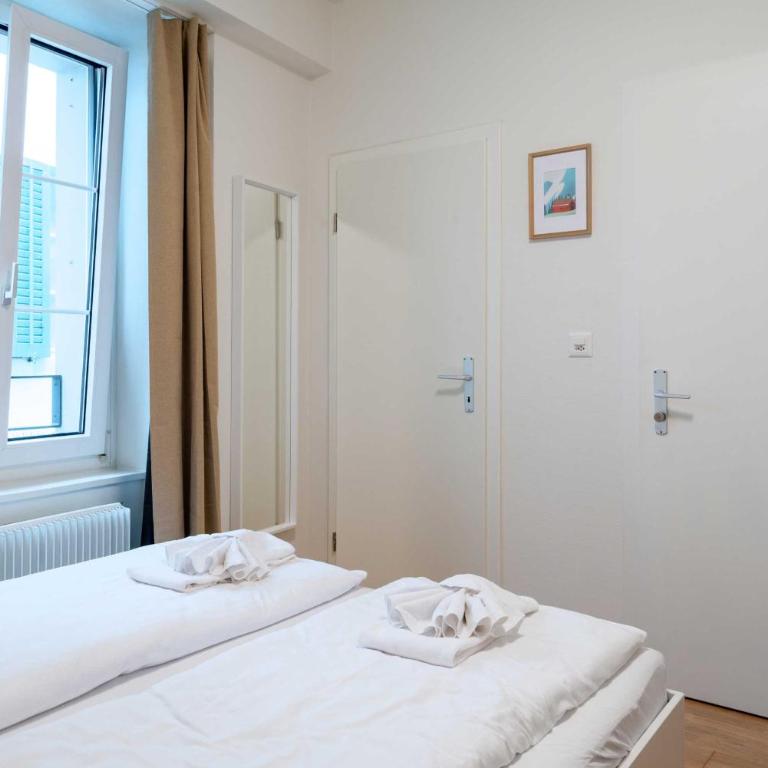 HITrental Old Town Apartments - Studio D - 4