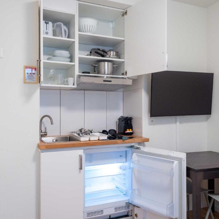HITrental Old Town Apartments - Studio - E - 8