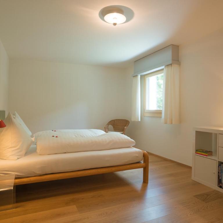 Chesa Curtinella 14 - Apartment mit Blick auf die Berge - 9