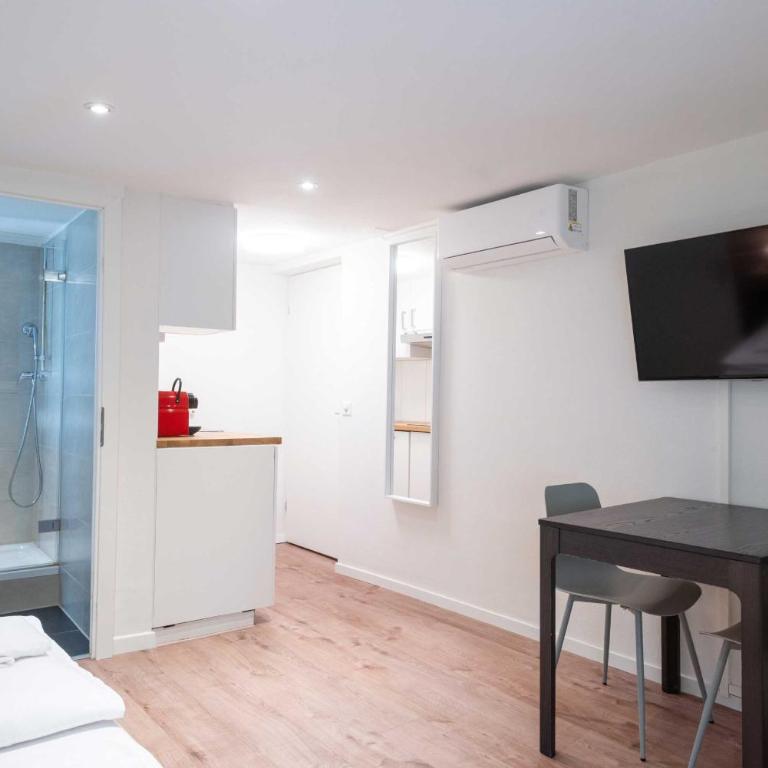 HITrental Old Town Apartments - Studio F - 7