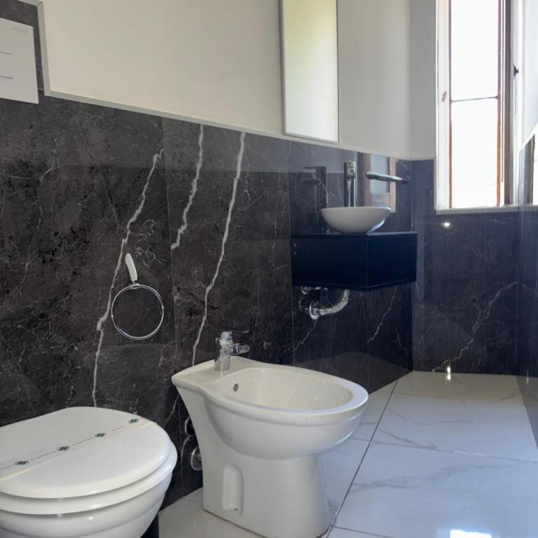 Cannatella's Mansion - King Suite with Spa Bath - 3