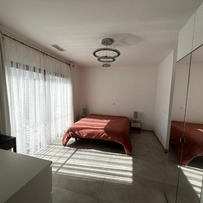 Villa 200m2 -plages - piscine chauffée - One-Bedroom Villa - 13