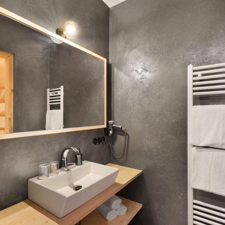 Archerhof - Superior One-Bedroom Apartment with Balcony - 18