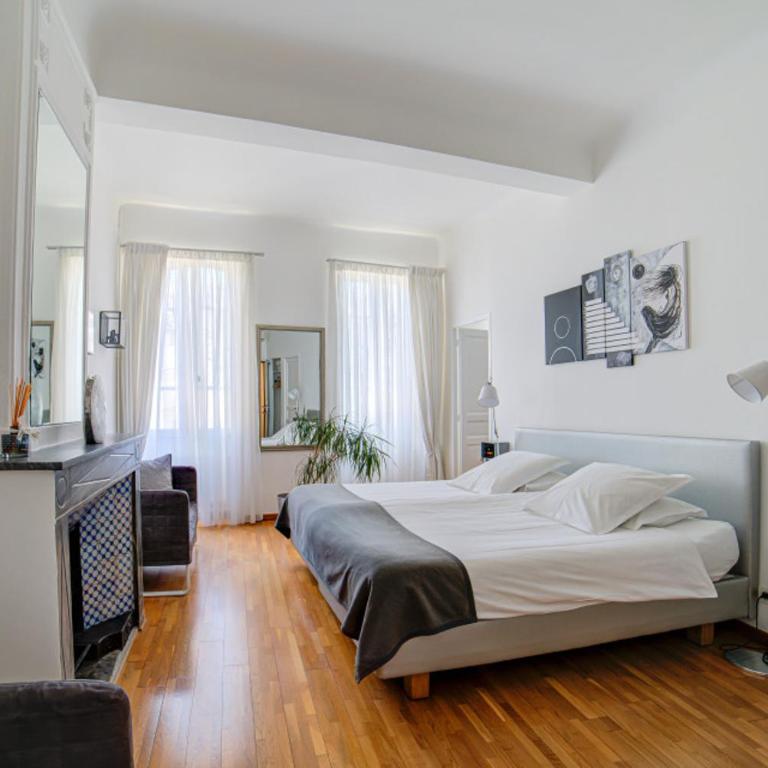 Le Limas - Camera Matrimoniale/Doppia con Letti Singoli con Bagno Privato - 14