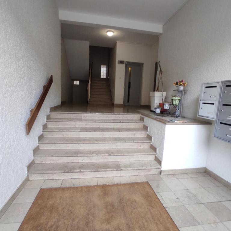 Appartement climatisé avec balcon,wifi, proche remparts - One-Bedroom Apartment - 19